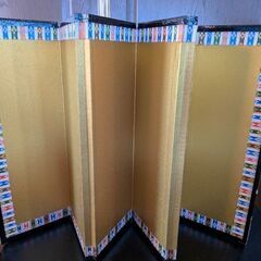 ひな人形小道具　きれいな金屏風の画像