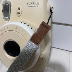 取引中 チェキ 白だけど色焼けの画像