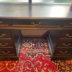 アンティーク書斎デスクの画像