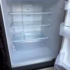 美品日立3ドア冷蔵庫R-27RV（N）2022年製の画像
