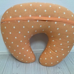 格安 授乳クッション オレンジ 水玉ドット カバー 授乳枕 U字 抱き枕 ベビーの画像