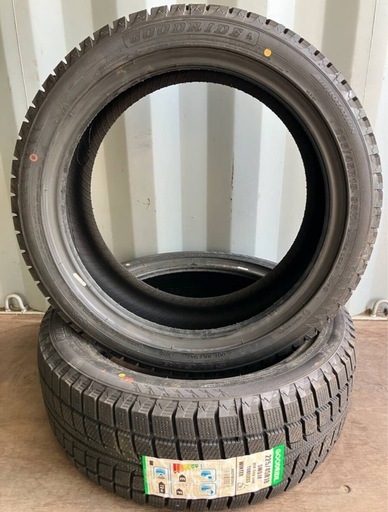 大幅値下げ！新品スタッドレスタイヤ4本セット 18インチ