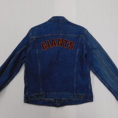 リーバイス   サンフランシスコジャイアンツ   デニムジャケット   表記サイズ：Ｌの画像