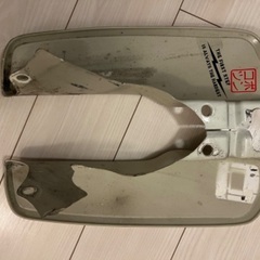 シャリーレッグシールド。の画像