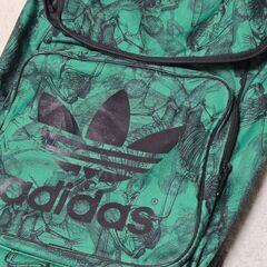 adidas アディダス バックパック リュック カメレオン 骨格 スケルトンの画像