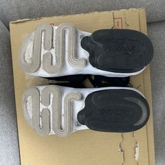 NIKE　エアマックスココ  24センチの画像