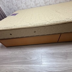 セミダブルベッドの画像