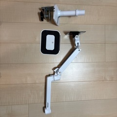 エルゴトロン LX デスクマウントアーム (ホワイト)の画像