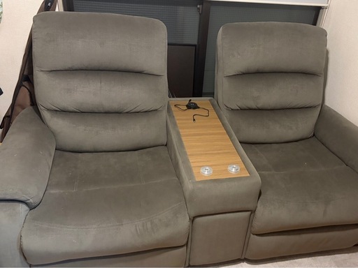 ニトリリクライニングソファー