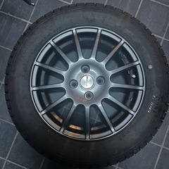 ルノー スタッドレスタイヤ 冬タイヤの画像