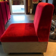 店舗用ソファー9個　　赤の画像
