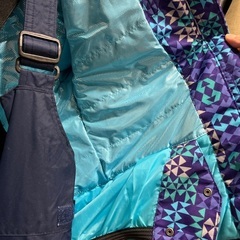 Colombia スキーウェア　130くらいの画像