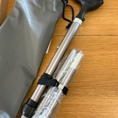 折りたたみ杖 軽量 ステッキ 杖長75.5-88cm 6段階調整 男女兼用の画像