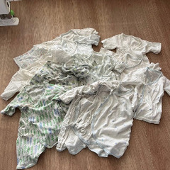 新生児肌着　カバーオールなどの画像