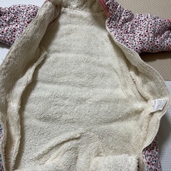 ジャンプスーツ 花柄  60〜70cm 6〜9kgの画像