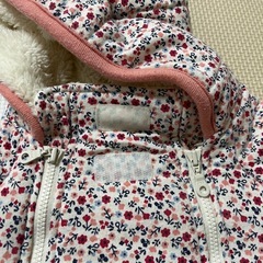 ジャンプスーツ 花柄  60〜70cm 6〜9kgの画像