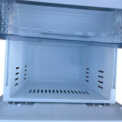 ★2024年製★超美品 中古★YAMADA 179L フロント庫内LED灯！大容量ドアポケット★右開き★2ドア冷蔵庫【YRZ-F17J】の画像