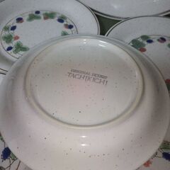 未使用　たち吉アダム&イブ野いちご柄 大サイズ1枚25㎝ 銘々皿5枚15㎝の画像