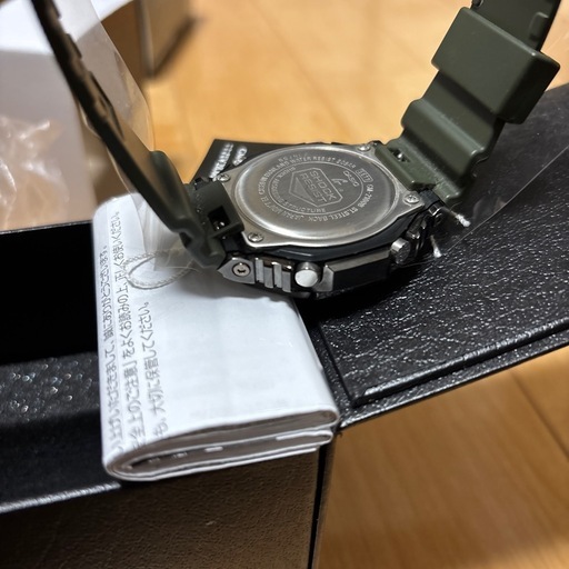 新品同様GM-2100B-3AJF カシオ Gショック　 