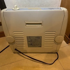 遠赤外線ヒーター ストーブの画像