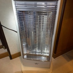 アラジン遠赤グラファイトヒーター・AEH-G100A/2021年製の画像