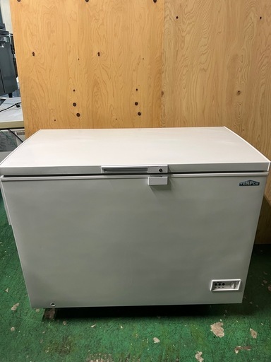 2023年 テンポス冷凍ストッカー 282L ②