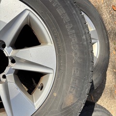 タイヤ　プラド　純正ホイールの画像