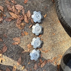 タイヤ　プラド　純正ホイールの画像