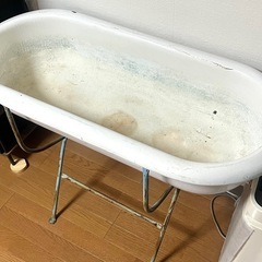 ホーロー製アンティーク ベビーバス【稀少・英国輸入品】の画像