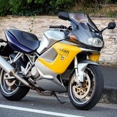 ドカティ DUCATI ST-2 調子絶好調です！！検８年4月 タイヤバリ山 プラグ交換 一部ST-3仕様に OHLINSリアサス ハンドルトップブリッジ交換の画像