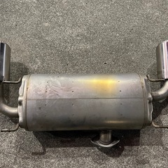 GR86  純正マフラーの画像