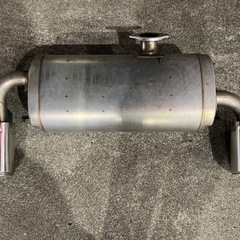 GR86  純正マフラーの画像