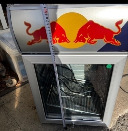 レッドブル小型冷蔵庫鍵付き