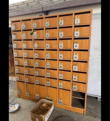 昭和銭湯木製ロッカー