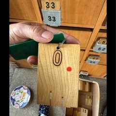 昭和銭湯木製ロッカーの画像