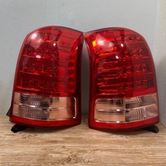 トヨタ純正 クリアリヤコンビランプ品番08538-68040(新品)の画像