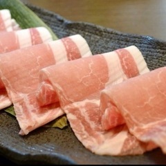 送料無料　冷凍クール便　【500g】プロ御用達 豚ローススライス | これが飲食店のプロが仕入れる本格派の豚ローススライスです！　　　の画像