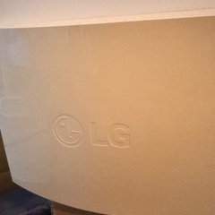 LGパソコンモニター27インチの画像