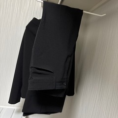 スーツ3点セットの画像