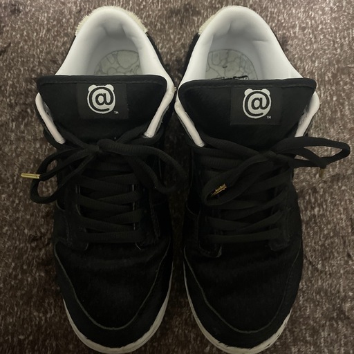 NIKESBスニーカー