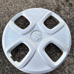 スズキ14インチホイルキャップの画像