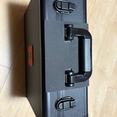 ポケモン アタッシュケースの画像