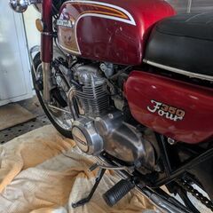 ホンダCB400fとCB350ｆ1970年代。１台の値段です。の画像