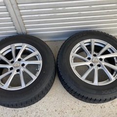 225/65R17  トヨタハリヤーアルミ付きスタッドレスタイヤ　の画像
