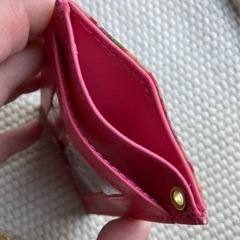 カードホルダーとキャンドルの画像