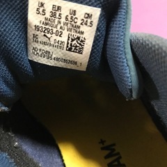 スニーカー(プーマ)の画像