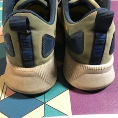 スニーカー(プーマ)の画像