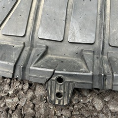 車 フロアマットの画像