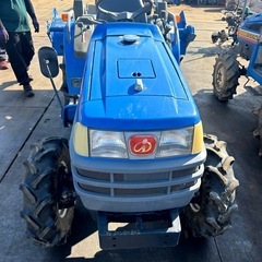 イセキトラクターの画像