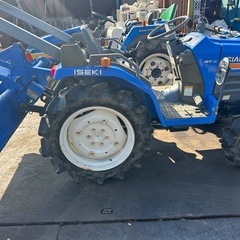 イセキトラクターの画像